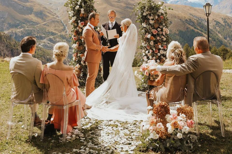 Nicole Please Weddings