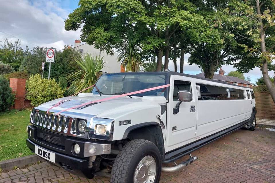 16 Seater Hummer for hire