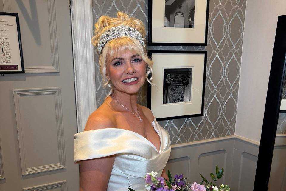 Mature bride