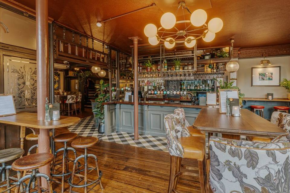 Main Bar