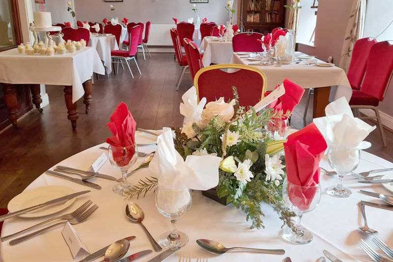 Mahon's Hotel 4