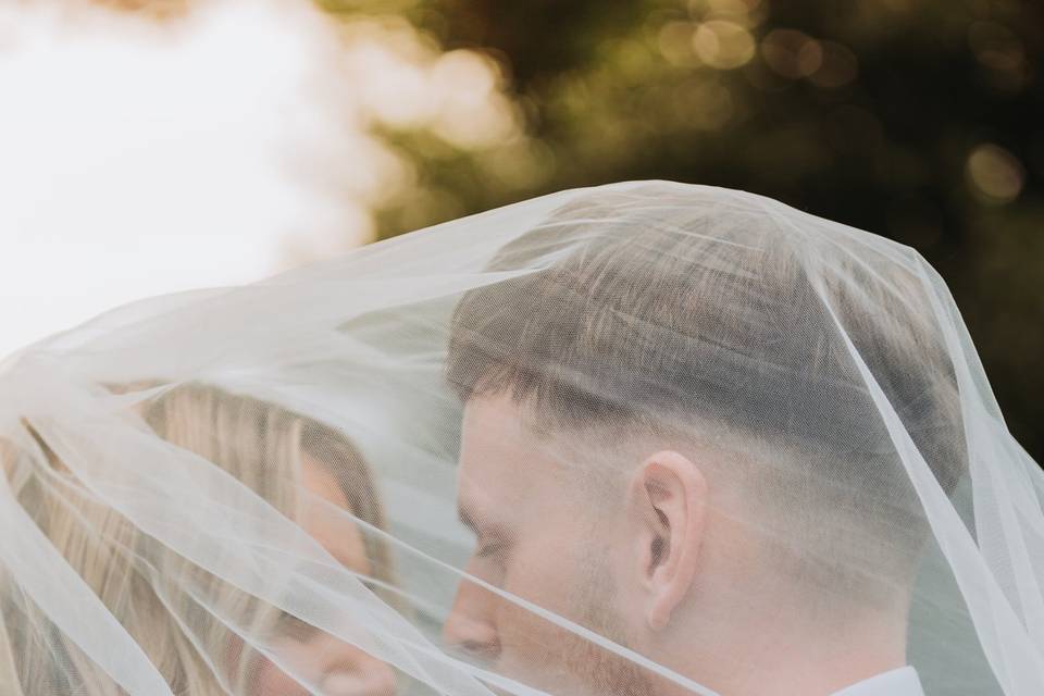 Sam & Shannon Under the Veil