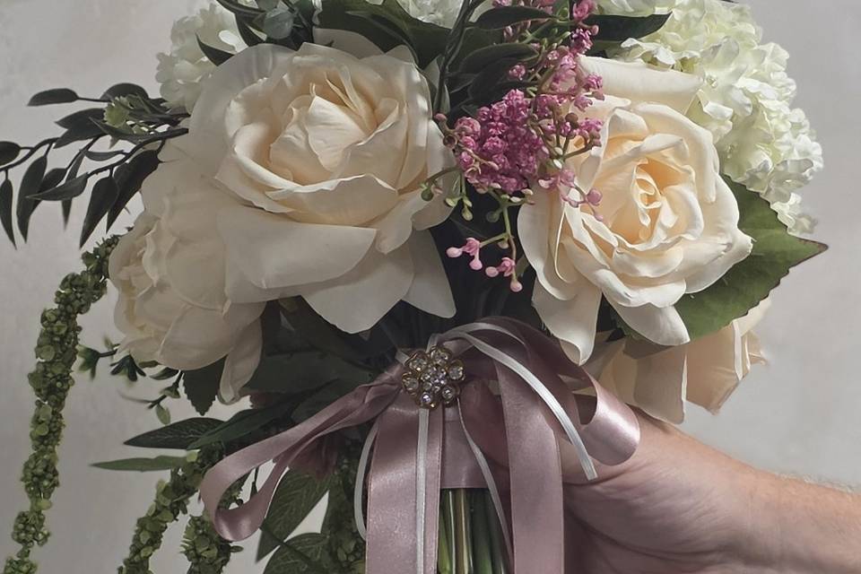 Faux bouquet