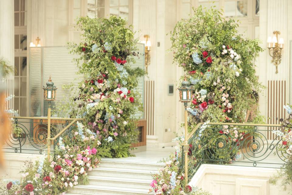 Amaranté: Floral arch