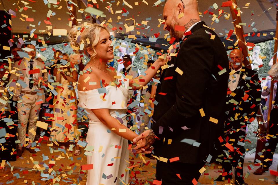 Summer tipi wedding