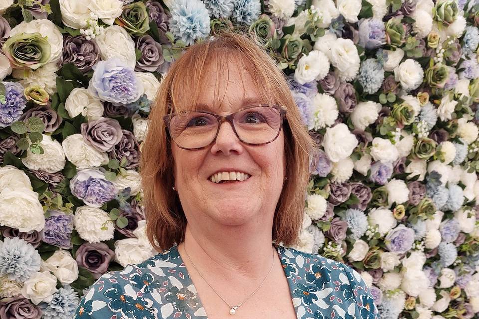 I love a flower wall