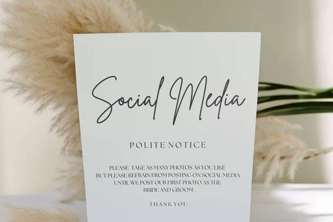 Social Media Sign