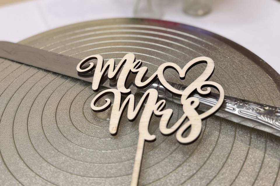 Mr & Mrs
