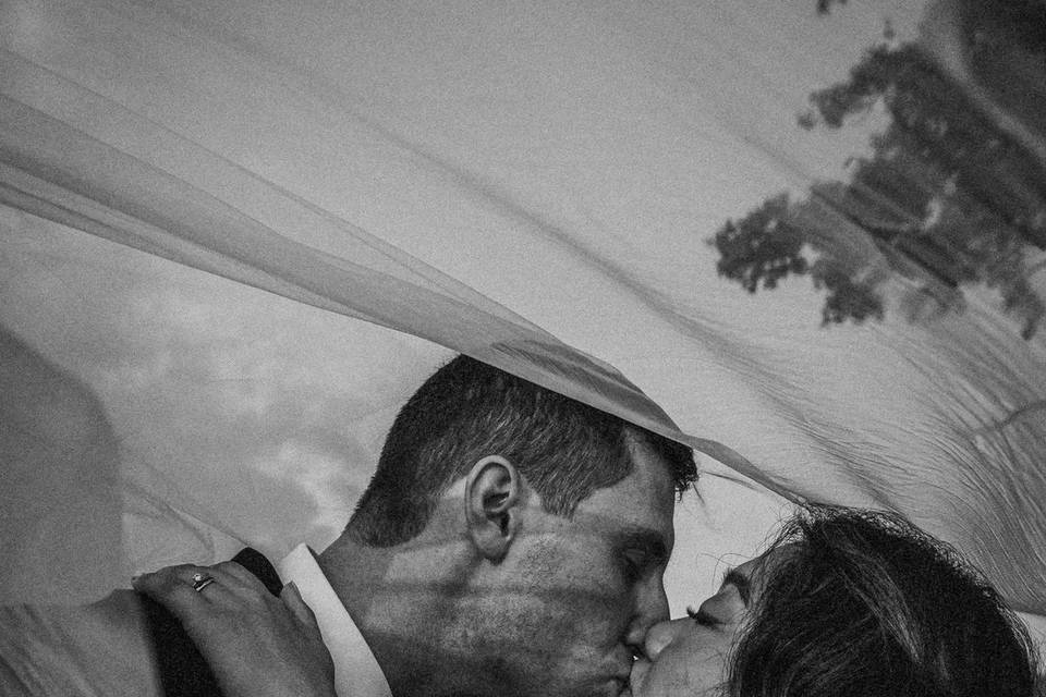 Under the veil