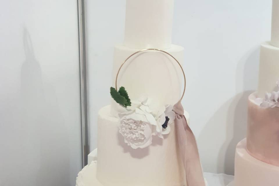 Luxury Wedding Cake Design Scotland by Kim Gordon Cakes - Wedding Cakes  Glasgow - Scotland