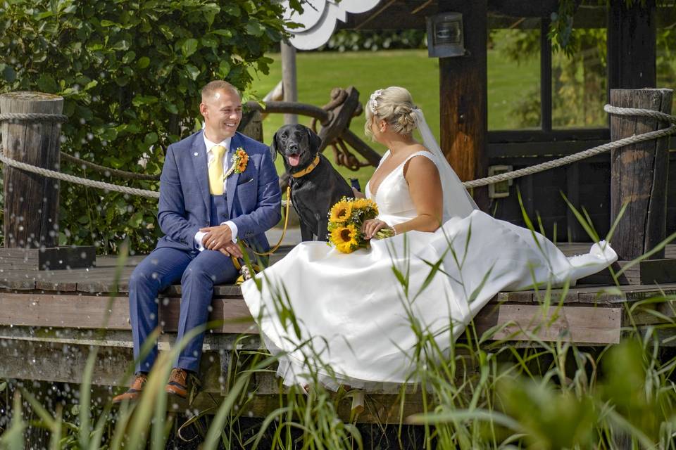 Boathouse jetty, pet-friendly