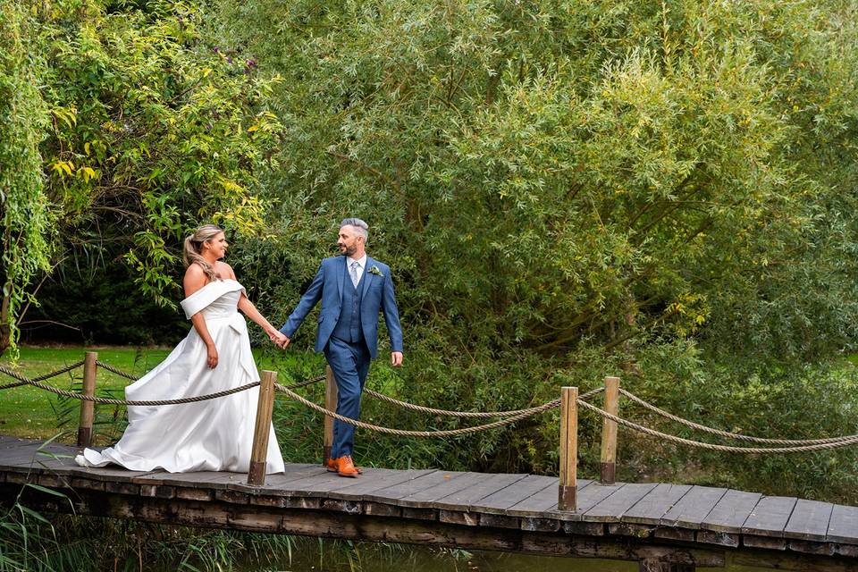 Couple on wedding bridge