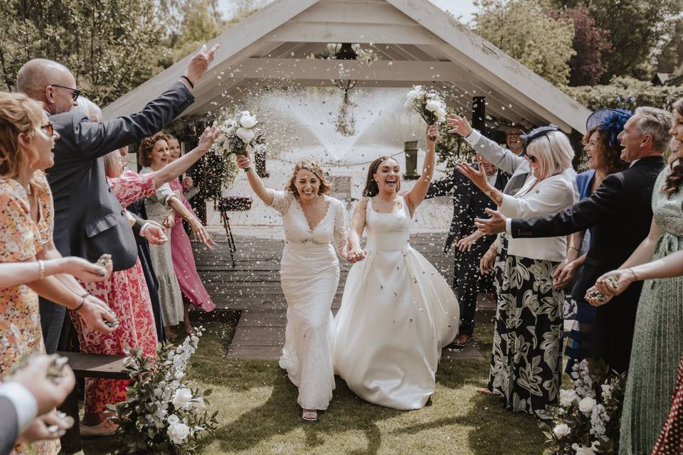 Outside Ceremony Aisle