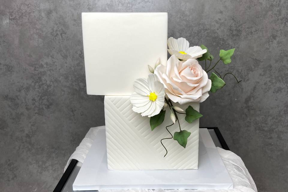 2 tier square cake