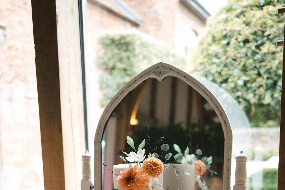 3 tier autumnal cake