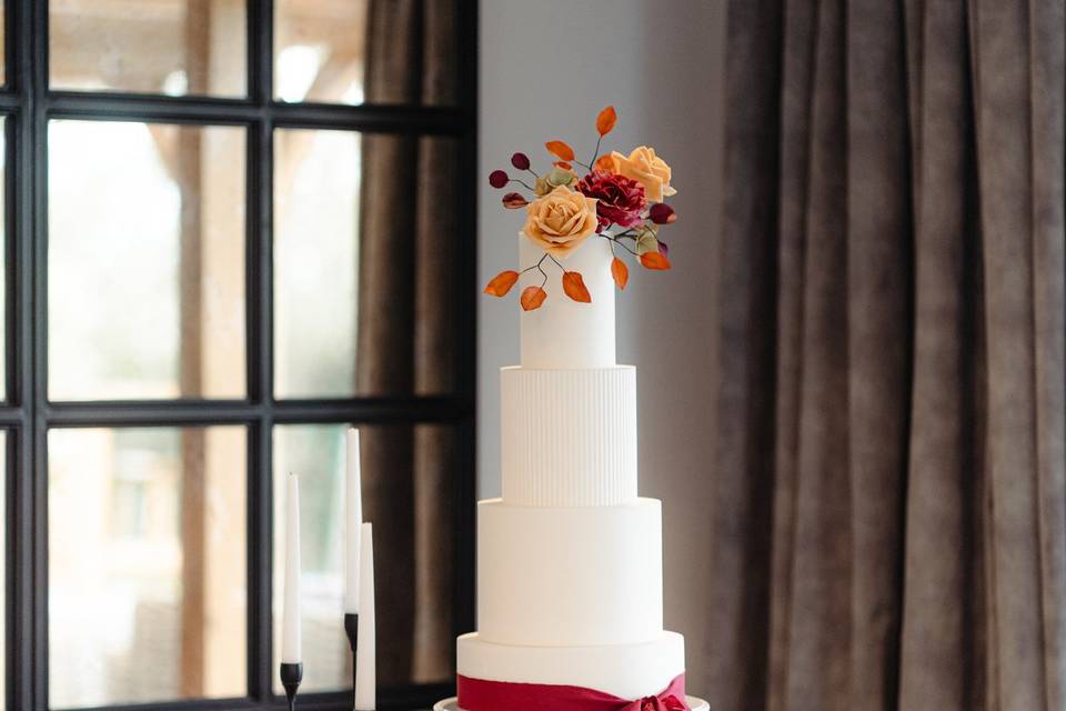 4 tier autumnal cake