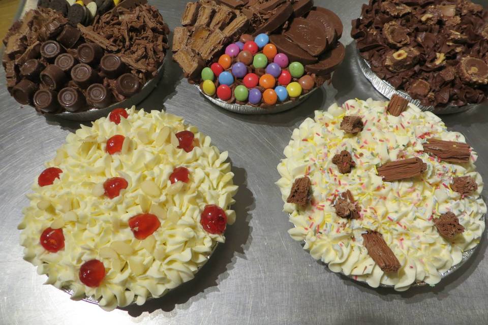 Cake tray variety