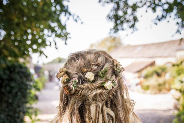 Bridal Hair by Mel