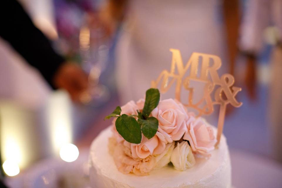 MR&MRS- cake topper