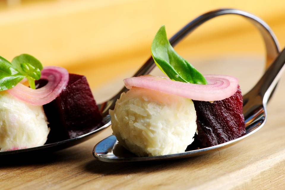 Beetroot and ewes curd