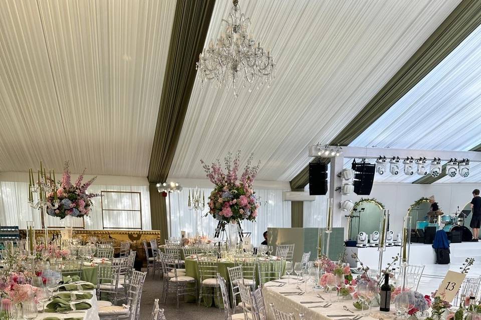 Indoor Wedding Reception Decor