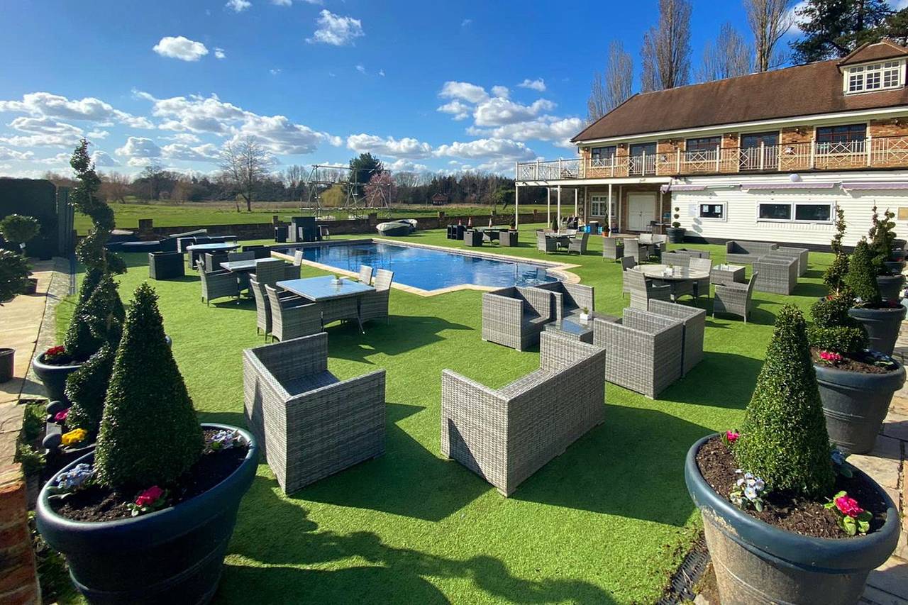 Woolston Manor Wedding Venue Chigwell, Essex hitched.co.uk