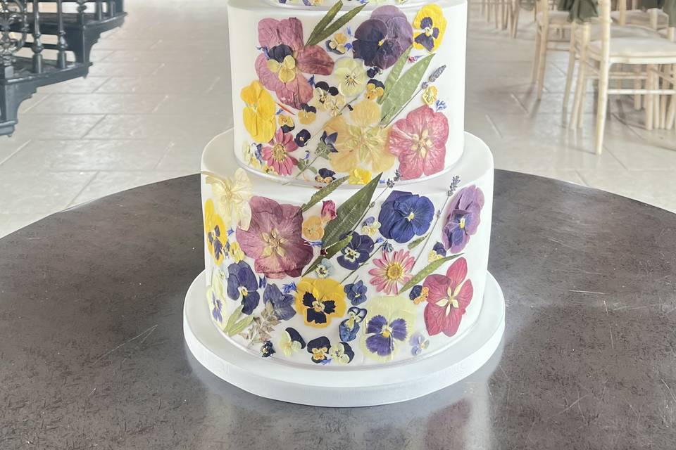 Pressed edible flowers