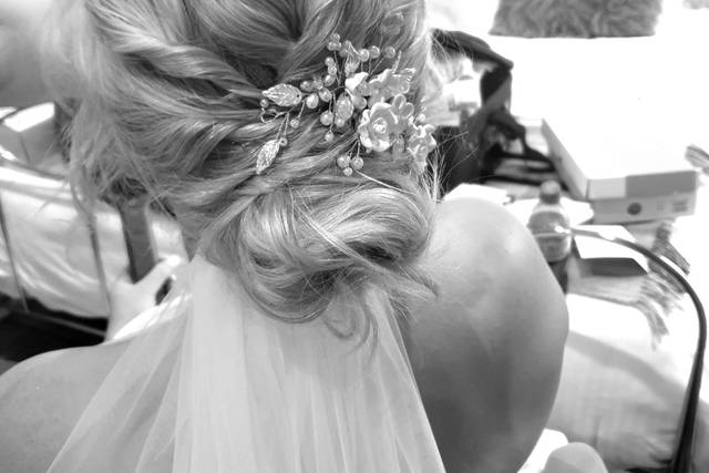 Kirsten Wedding hair