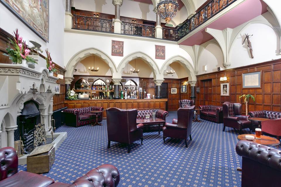 Foyer Bar