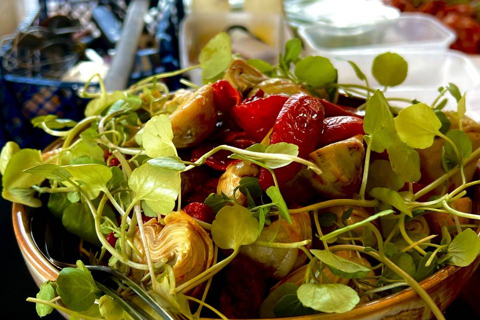 Sharing salads