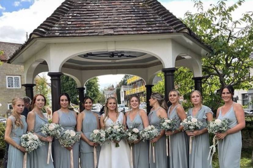 Olivia and her bridesmaids
