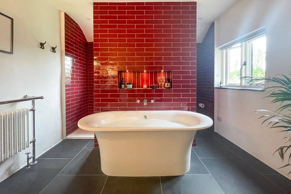 Wedding Suite Bathroom