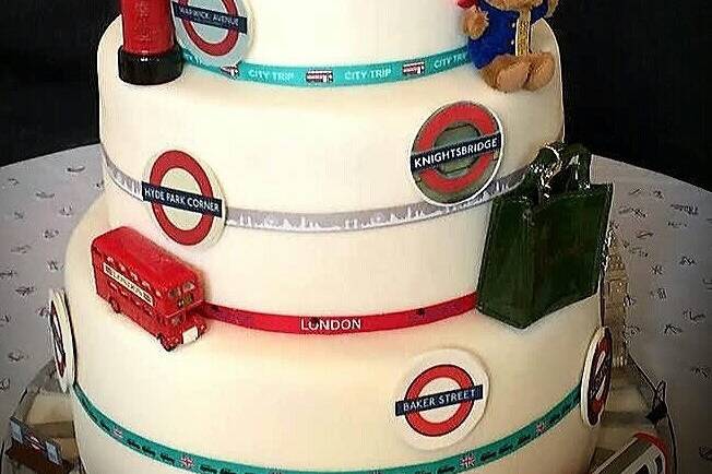 London Underground cake