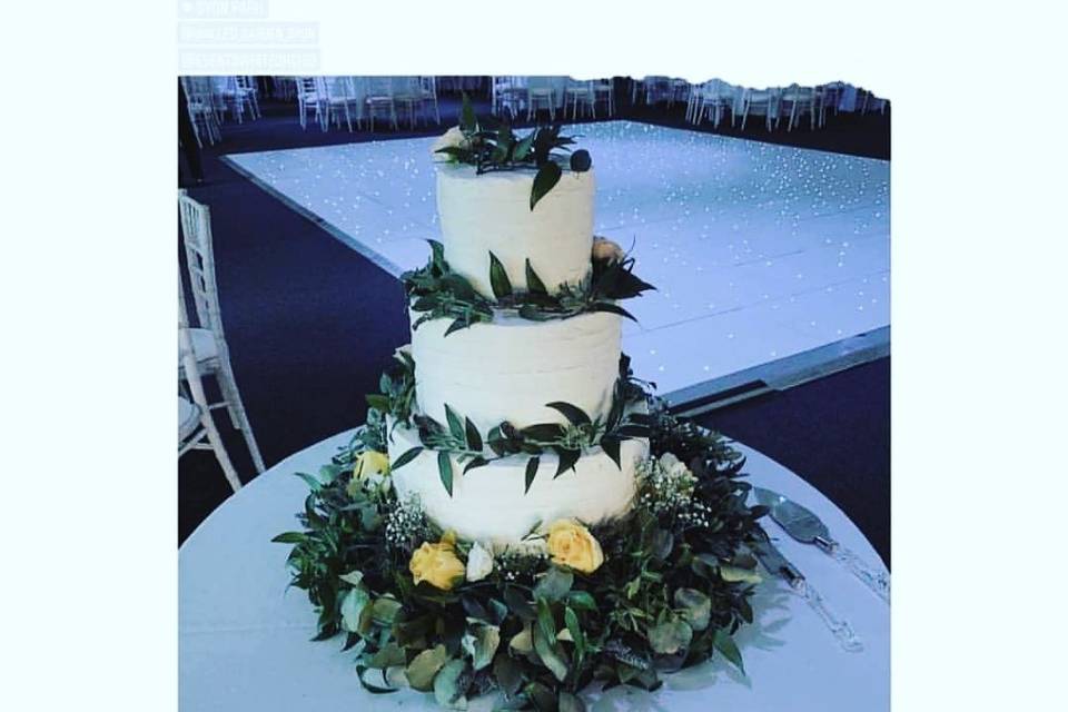 Alice Wedding Cake