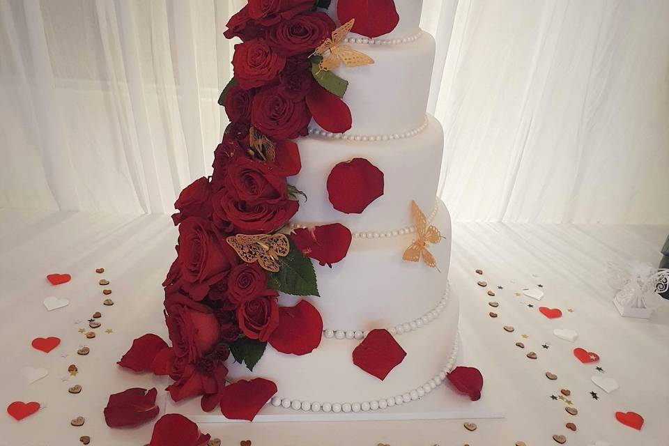 Buy Wedding Cake Online | Chef Bakers