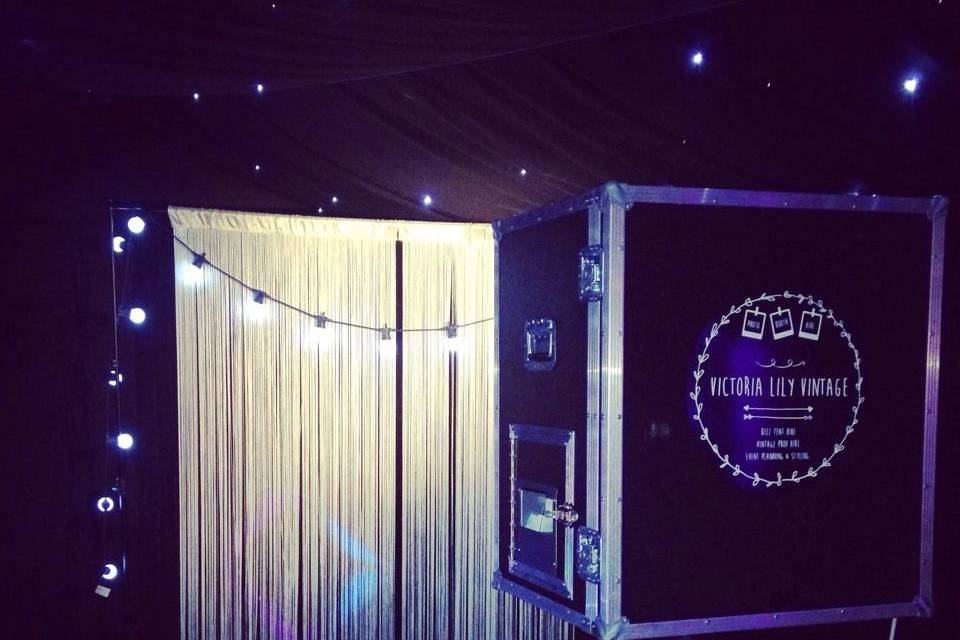 Vintage bespoke open air booth