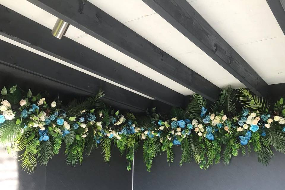 Floral garland