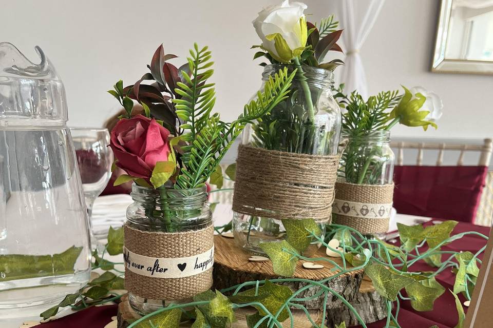 Woodland themed table centre