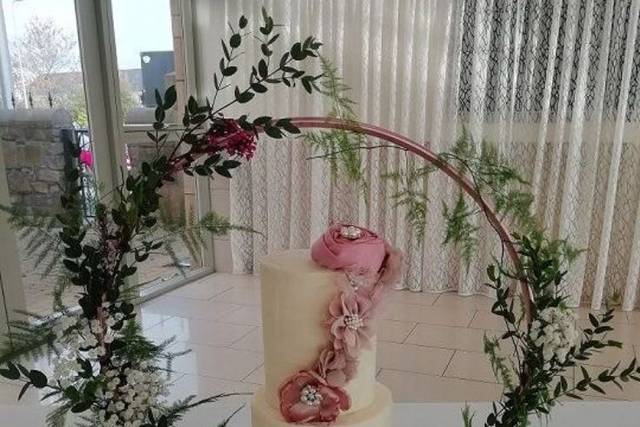 Cakes by Louise Lang
