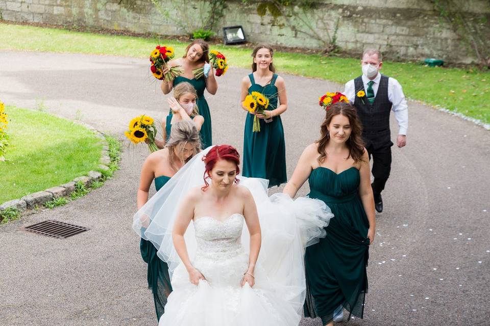 Bride and bridesmaids