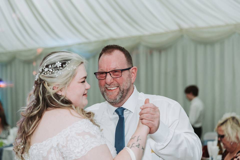 Father and daughter dance