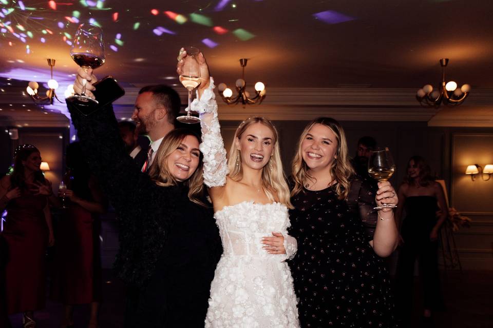WEDDING