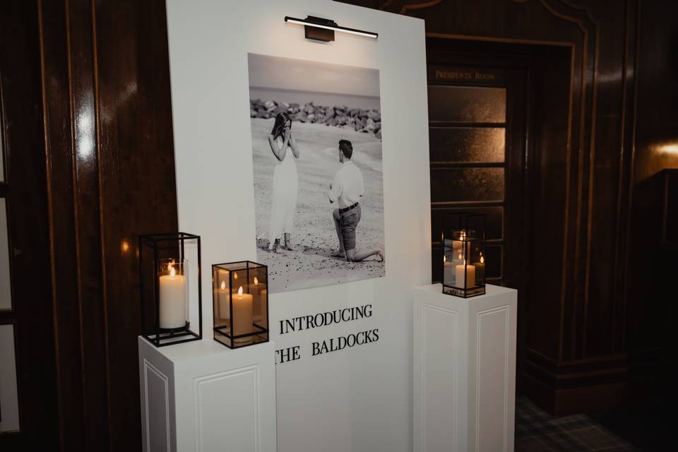 Welcome Sign & Plinths