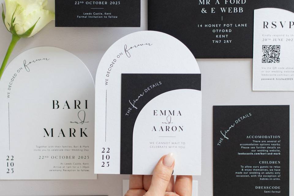 Bari Invitation Suite