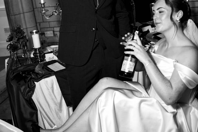 The Unwritten Bride. In wed