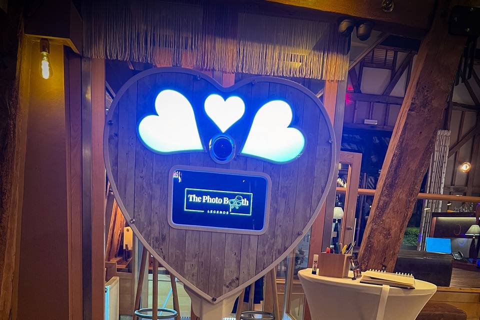 Heart rustic booth