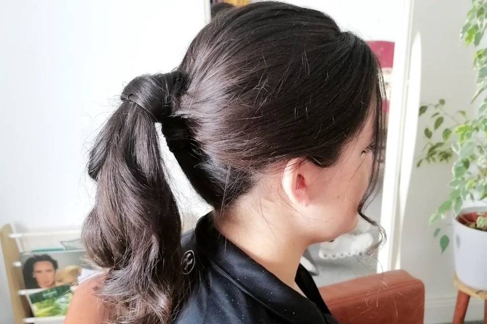 Glam ponytail