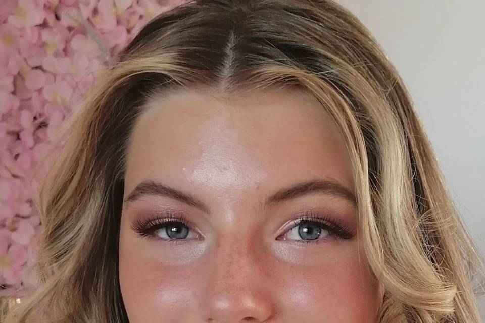 Charlotte tilbury application
