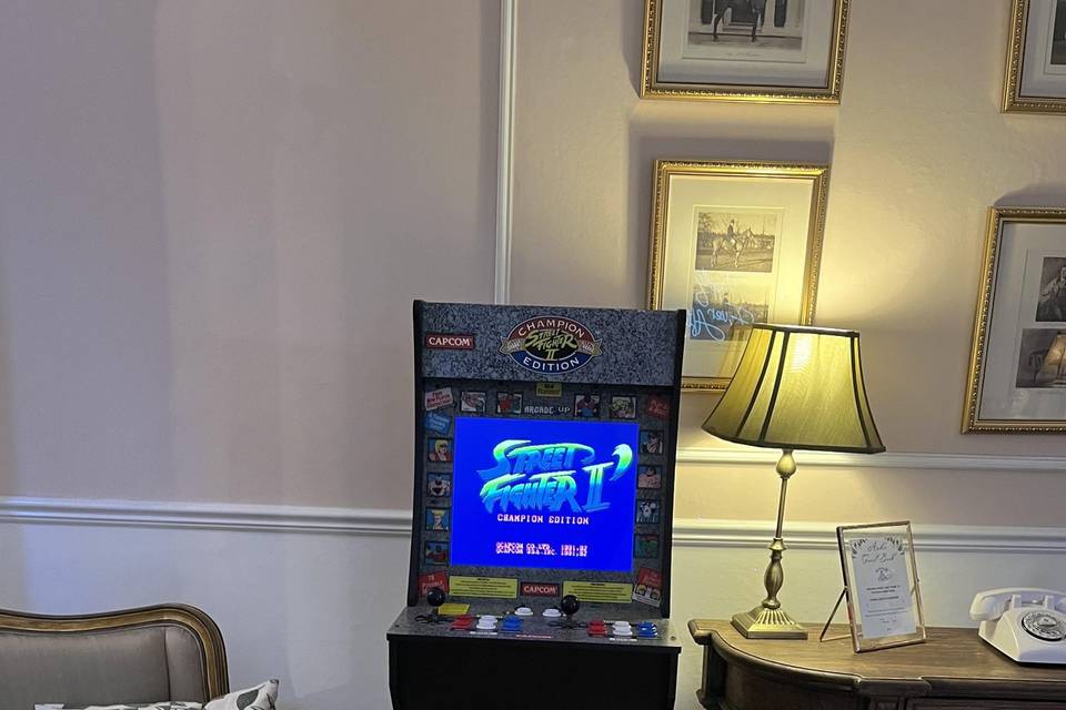 PacMan & Street Fighter II