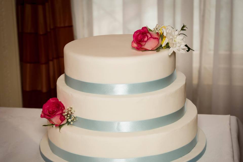 Heart Wreath Cake